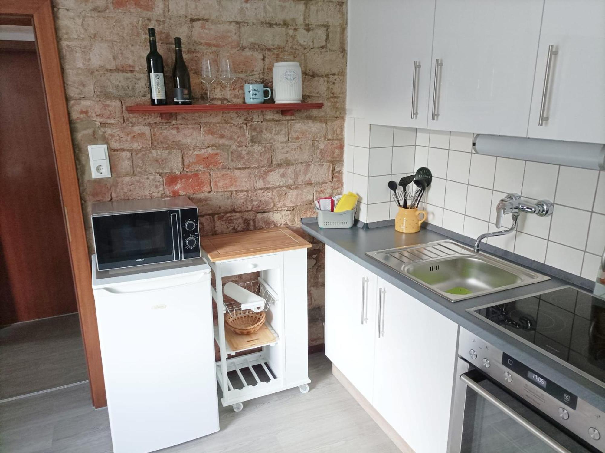Poppenga - Feha Wallperle Emden Exteriér fotografie